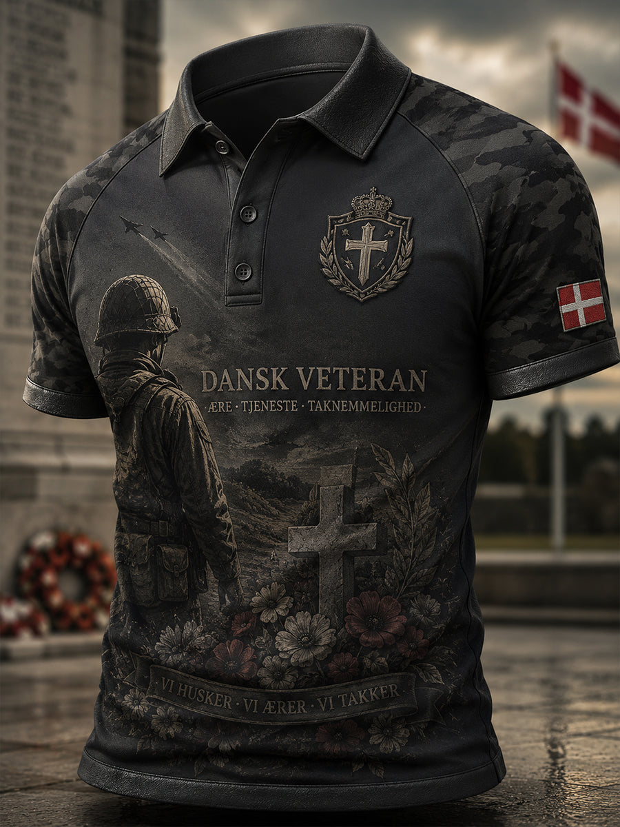 Mænds retro militærpolo med camouflageprint og korte ærmer