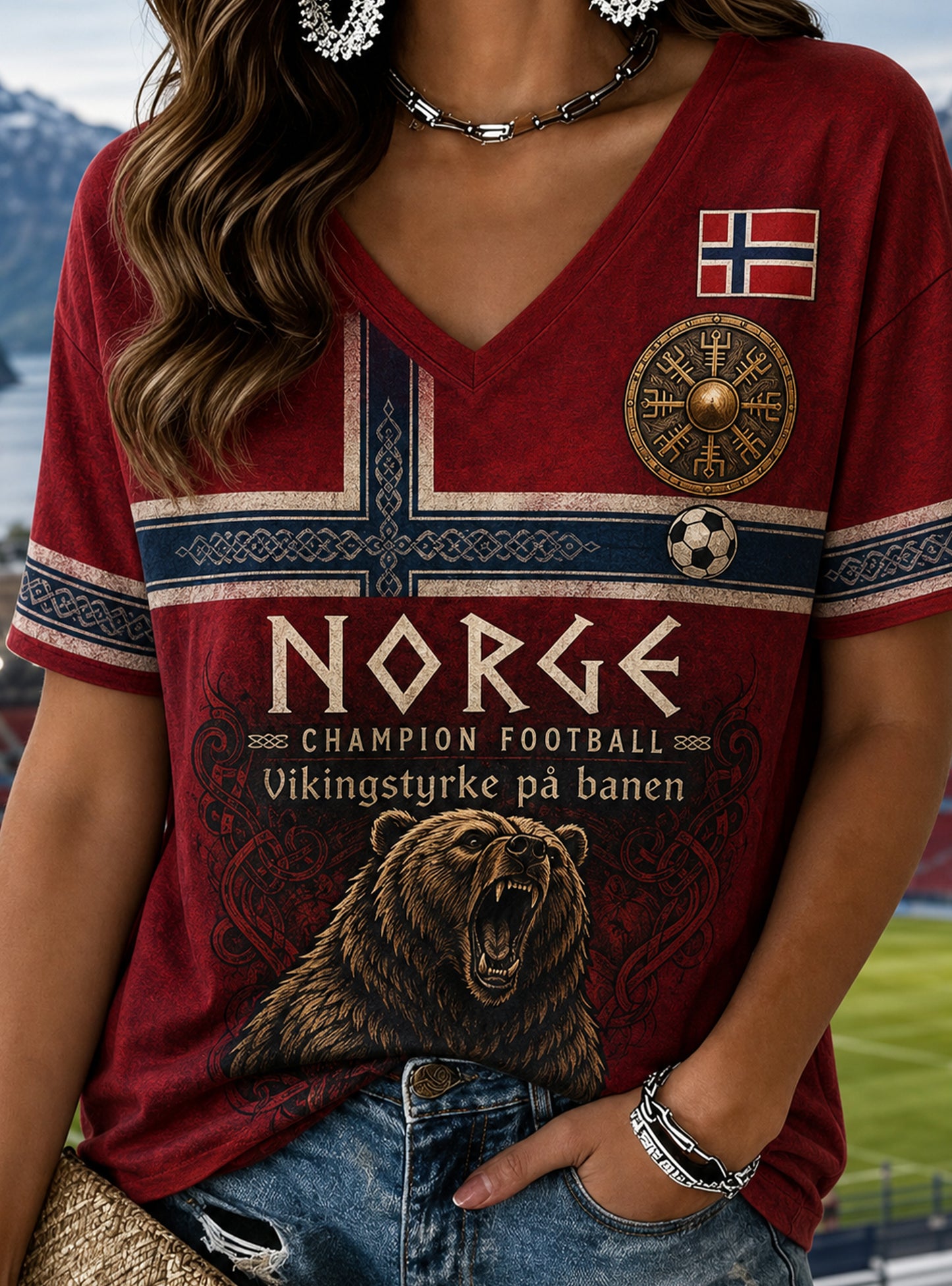 Kvinners kunsttrykk-T-skjorte med norsk vikingtema