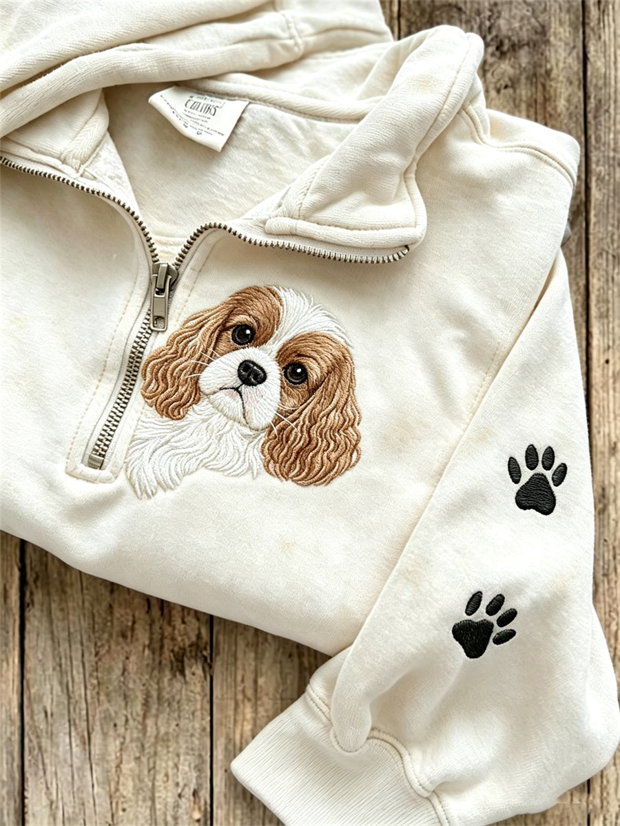 Kvinders kiggende konge Charles Dog & Paw Prints Zip Up Sweatshirt