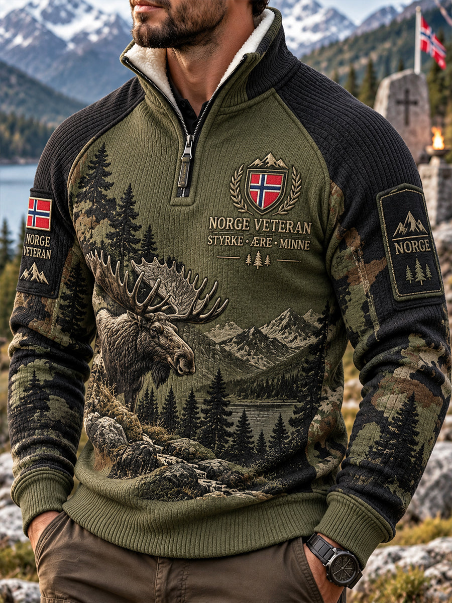 Menns militær-inspirerte camouflage Trykt strikt i turtlensjeg