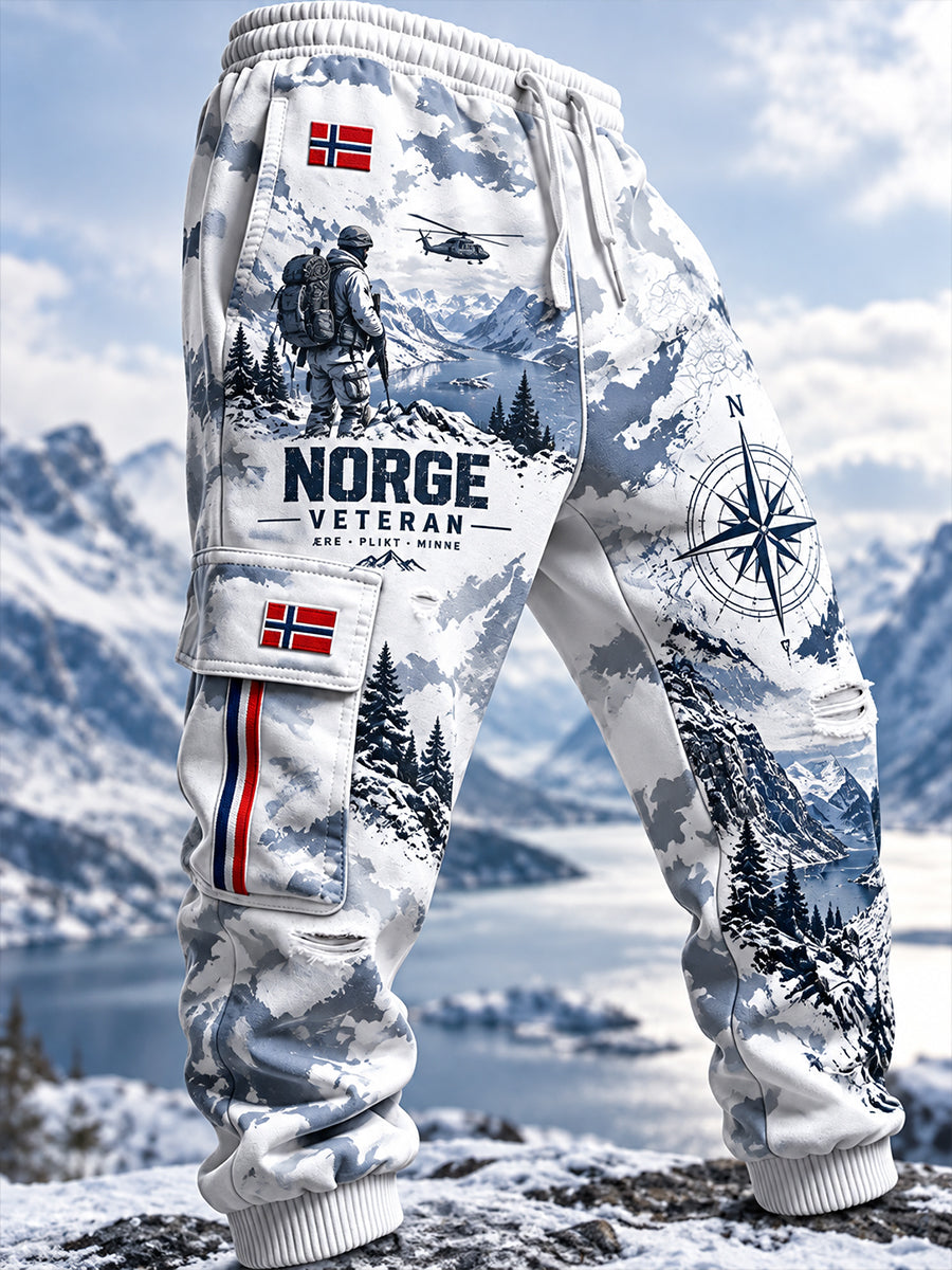 Menns militær-insspirerte grafikk med lange lastbukser