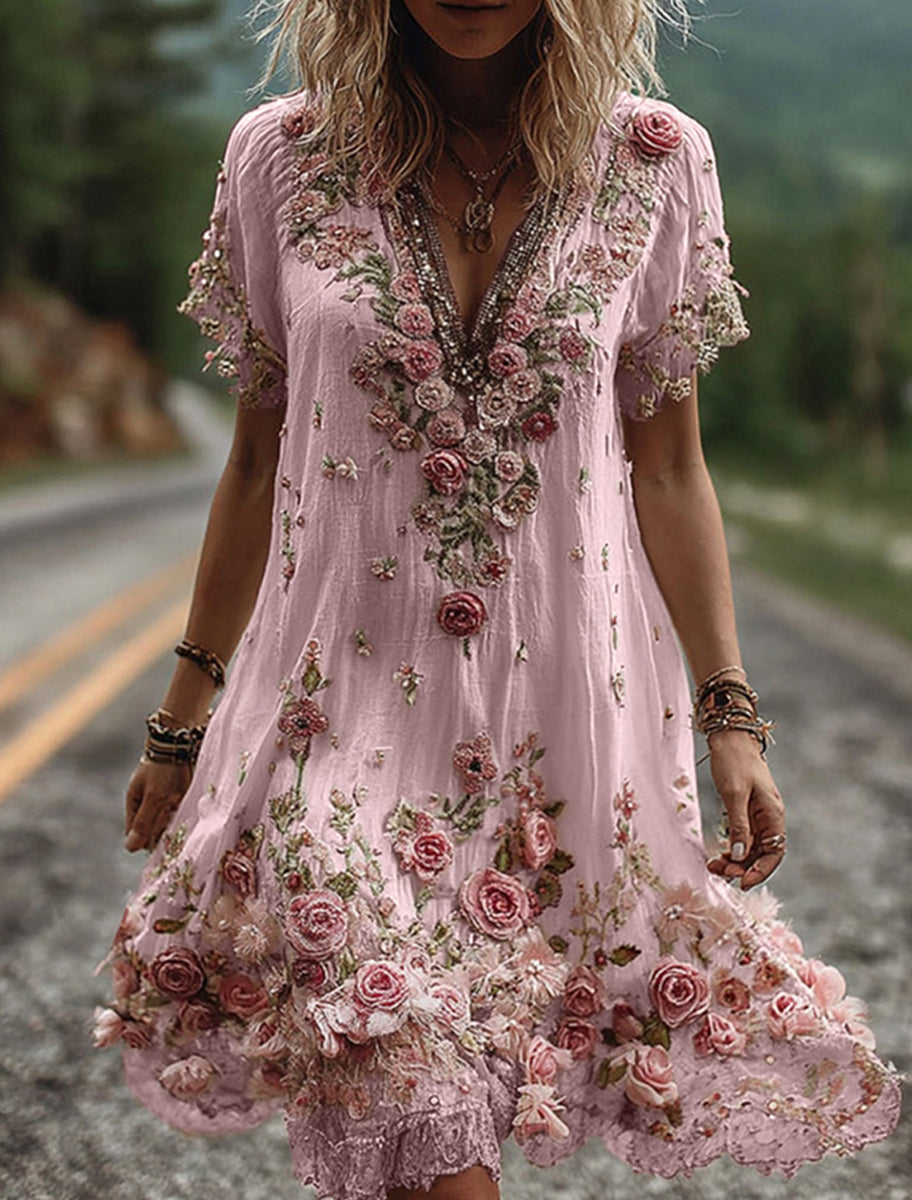 Kvinders retro boheme blomsterkjole – let, feminin og perfekt til enhver lejlighed.