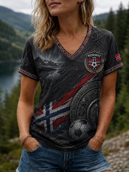 Dame-T-skjorte med fotballmotiv «Heia Norge»