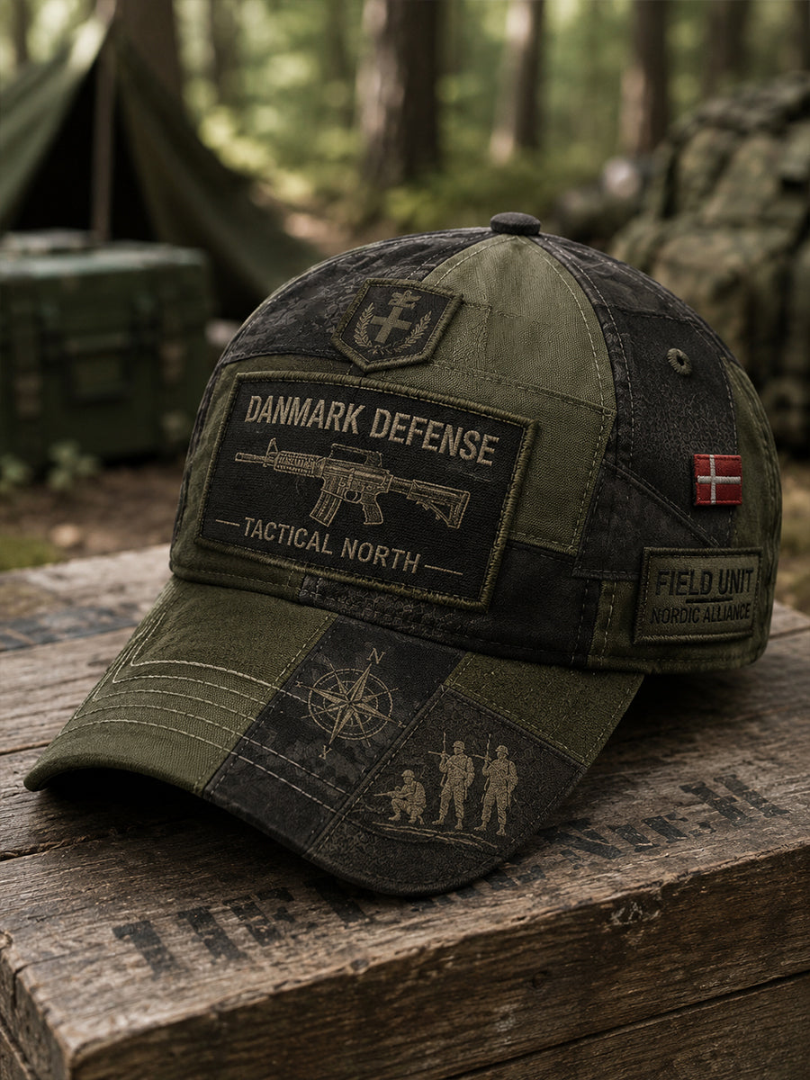 Hat med camouflageprint i militærstil