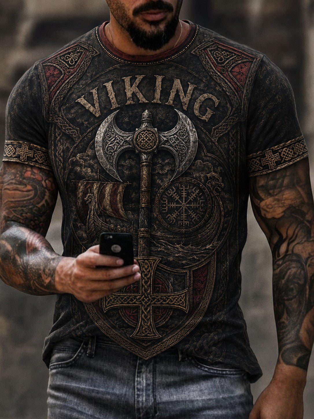 Menns vikingmønstret t-skjorte