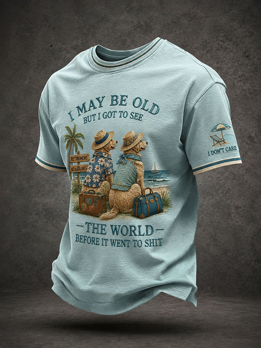 Mænds T-shirt med teksten: “Jeg er måske gammel, men jeg skal se verden, før den går til grunde”