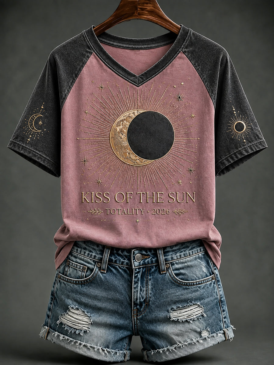 Kys af solen Kvindeformørkelse T-shirt