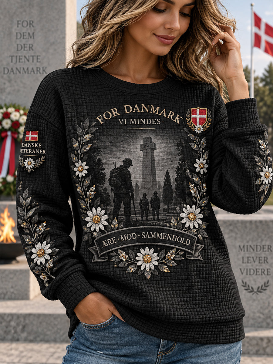 Kvindernes patriotiske top med vaffelstrikk og lange ærmer med print