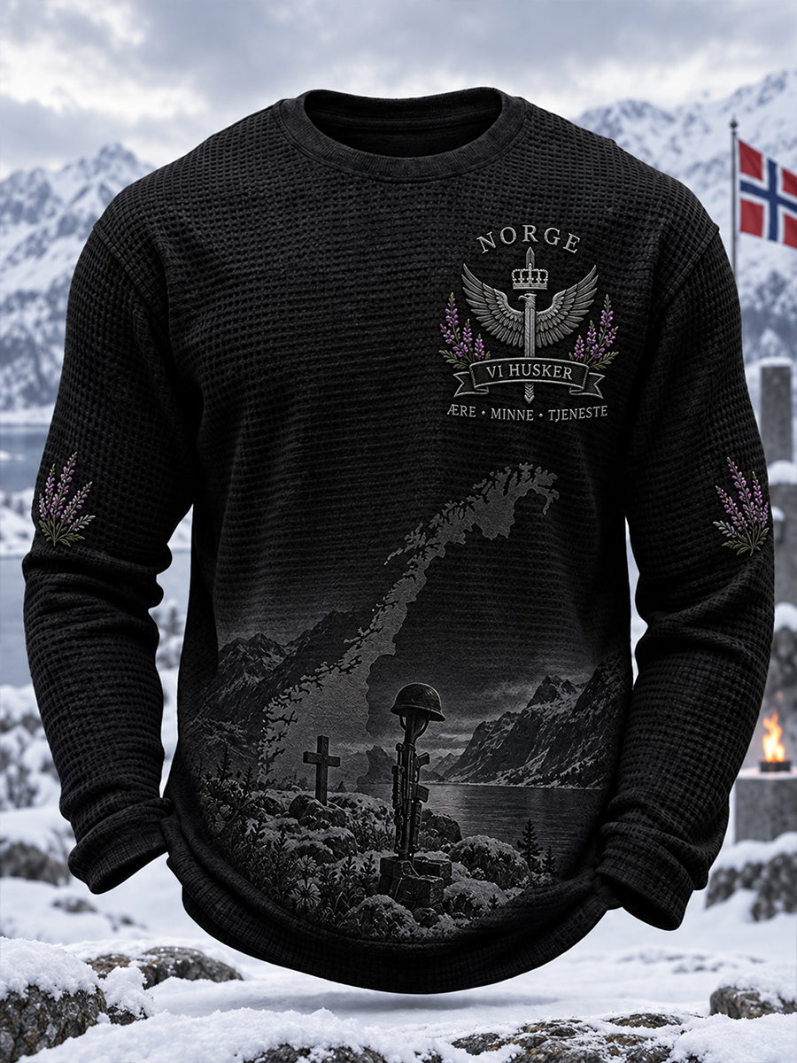 Herretrøye med veteran-tema, militær minnetrykk, vaffelstrikk og lange ermer