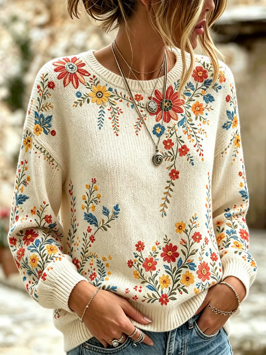 Kvinders afslappet og behagelig trøje med rund hals og vintage blomstermotiv