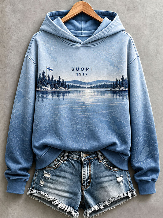 Naisten Suomi-inspiraation hoodie